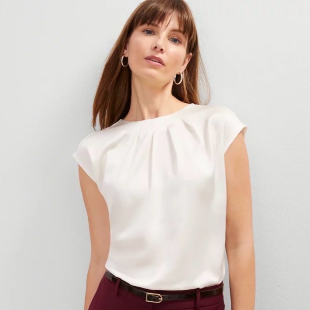 EUC white Ann Taylor flowy blouse size S